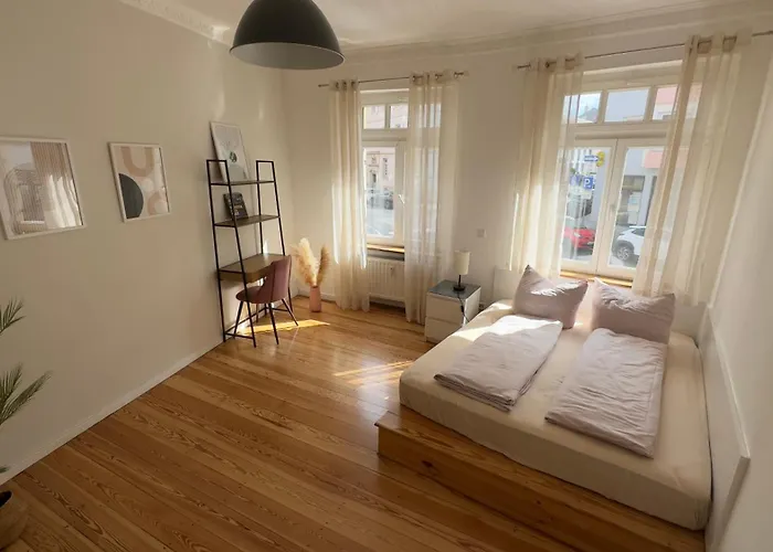 公寓 Design Hindenburg In *